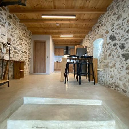 Stavlos Traditional Suite Ατσιπόπουλο Εξωτερικό φωτογραφία